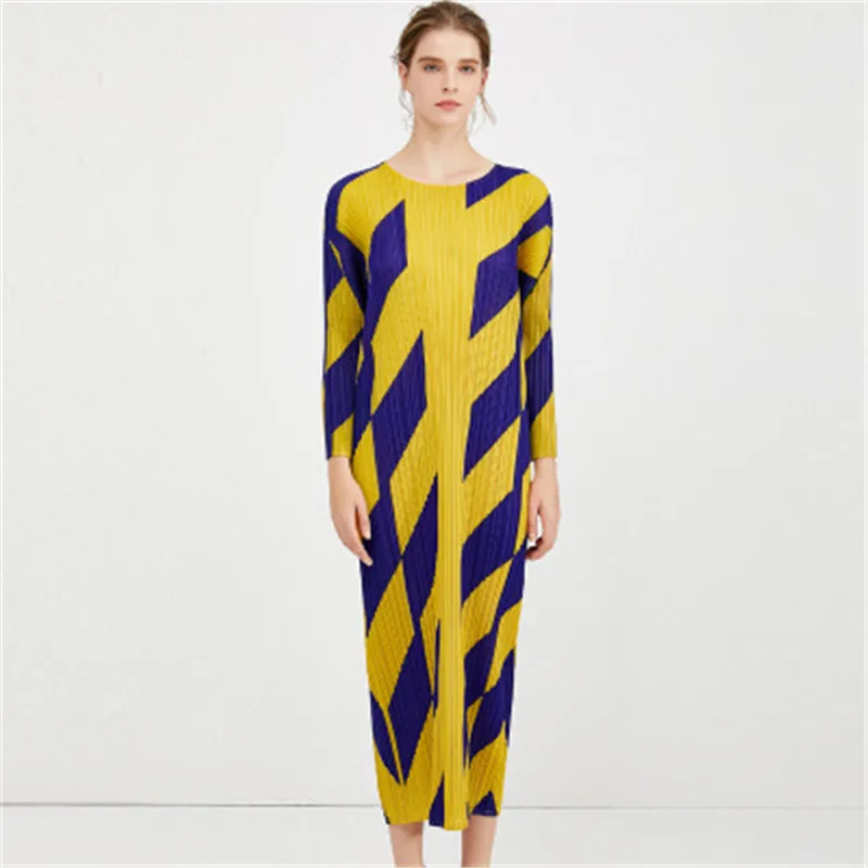 

Women's Dresses 2020 Spring New Miyake Geometric Pattern Printed Folding Dress Fashion Simple A-line Casual Clothes