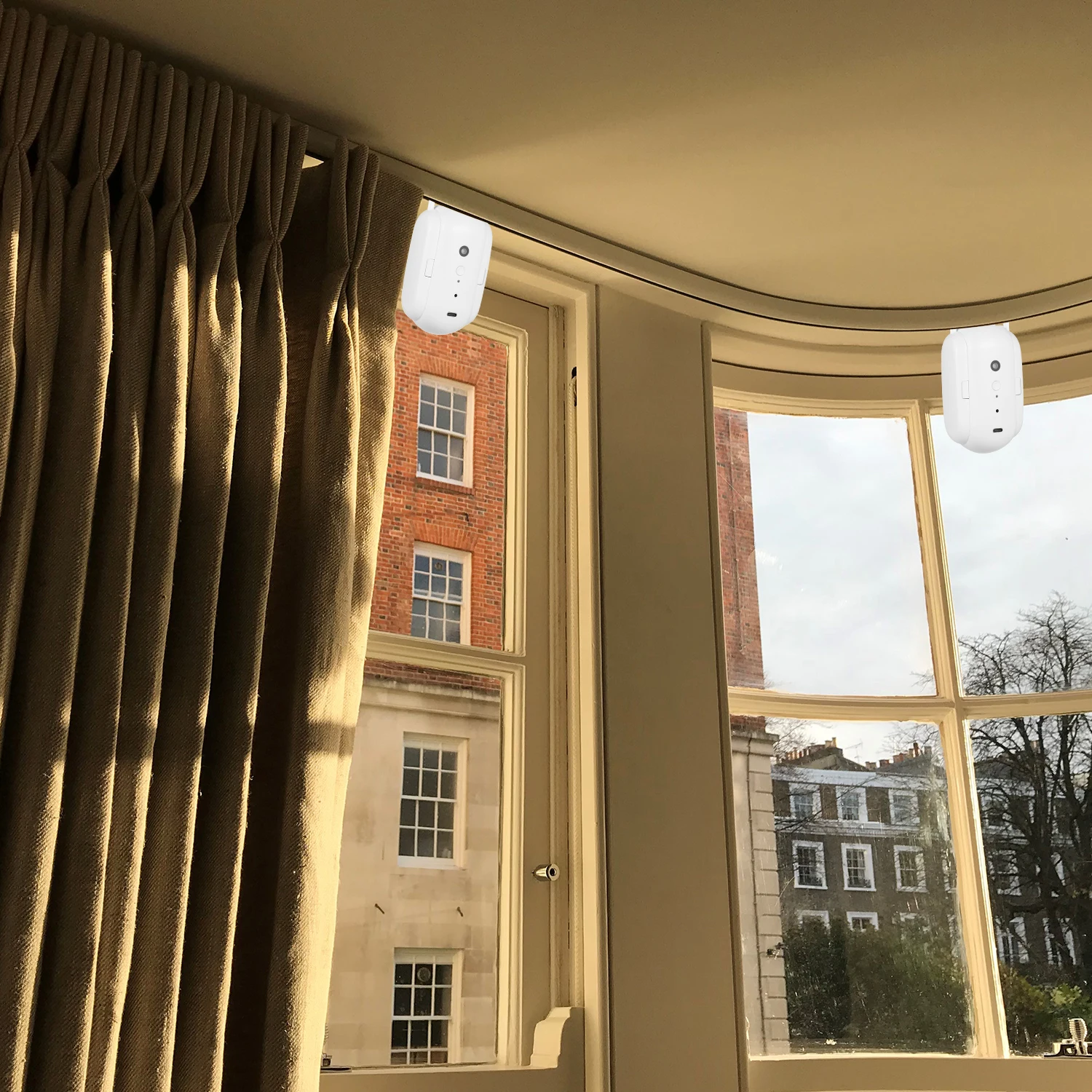 CM-SS(WT) Smart Automatic Curtain Opener And Closer