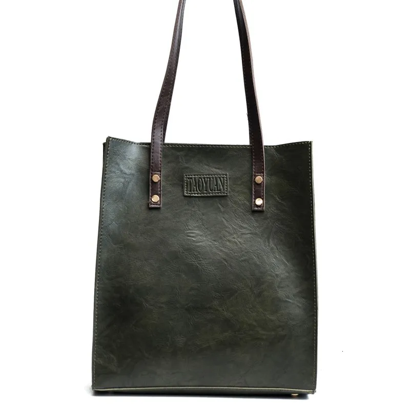 

2019 Spring and autumn new women's bag European and American retro simple fashion briefcase