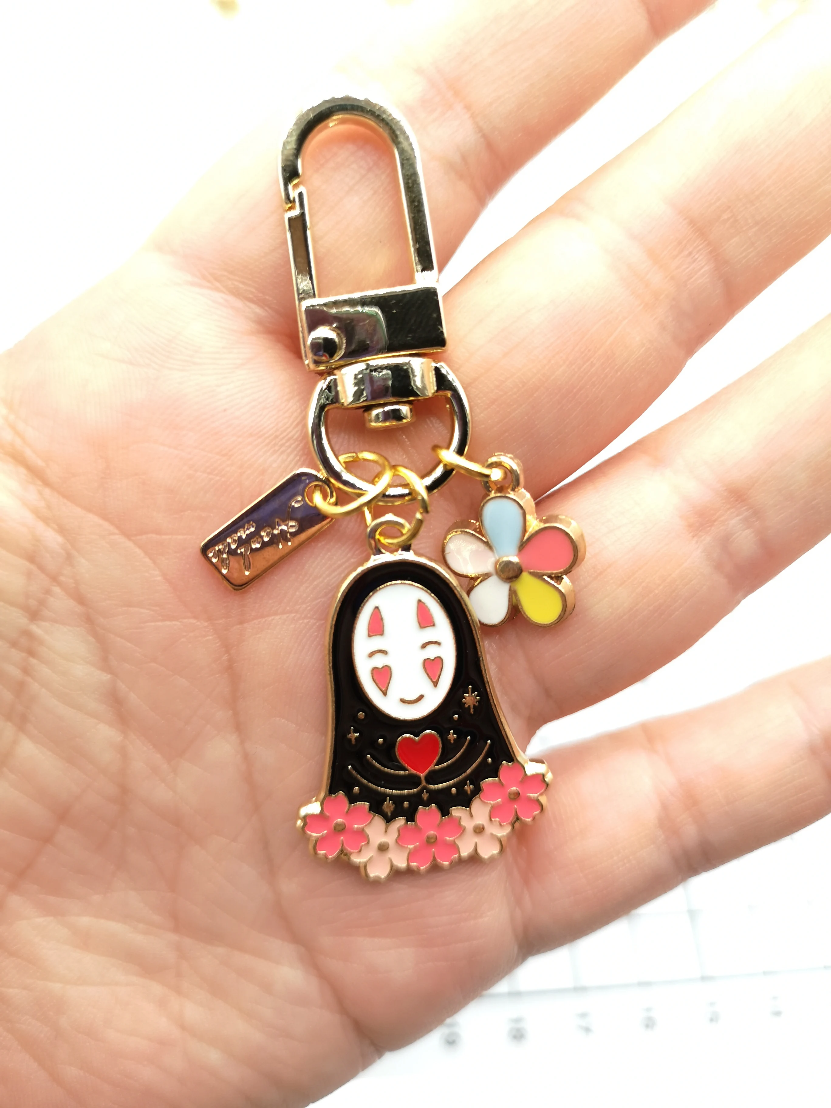 

New 1 set Cartoon Japanese anime My neighbor totoro black man Keychain Jewelry Accessories Key Chains Pendant Gifts Favors
