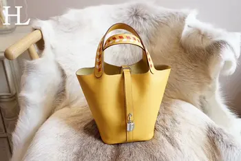 

The highest quality ladies luxury fashion handbags quality classic 100% leather brand famous ladies hand-made DHL free shipping