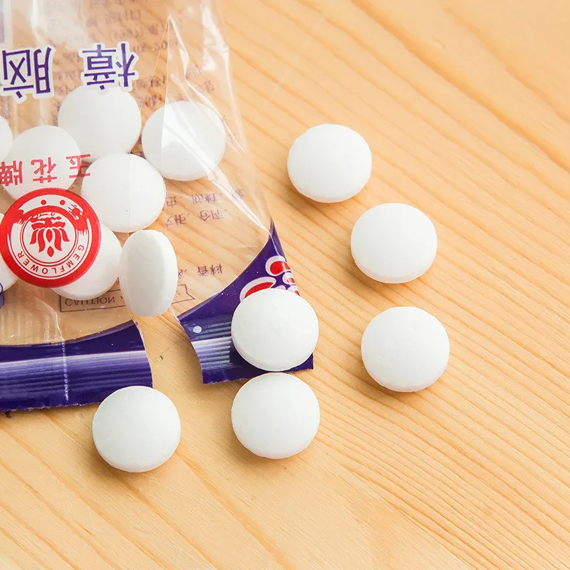 1-package-Natural-Mothballs-Anti-mold-Moth-Repellent-Camphor-Ball-Pest-Control-Wardrobe-Clothes-Drawer-Deodorant (1)