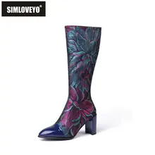 SIMLOVEYO/кожаные сапоги до колена с натуральным лицевым покрытием; теплые плюшевые сапоги с вышивкой, с острым носком, на молнии, на квадратном каблуке; большие размеры 34-43; Цвет черный, зеленый