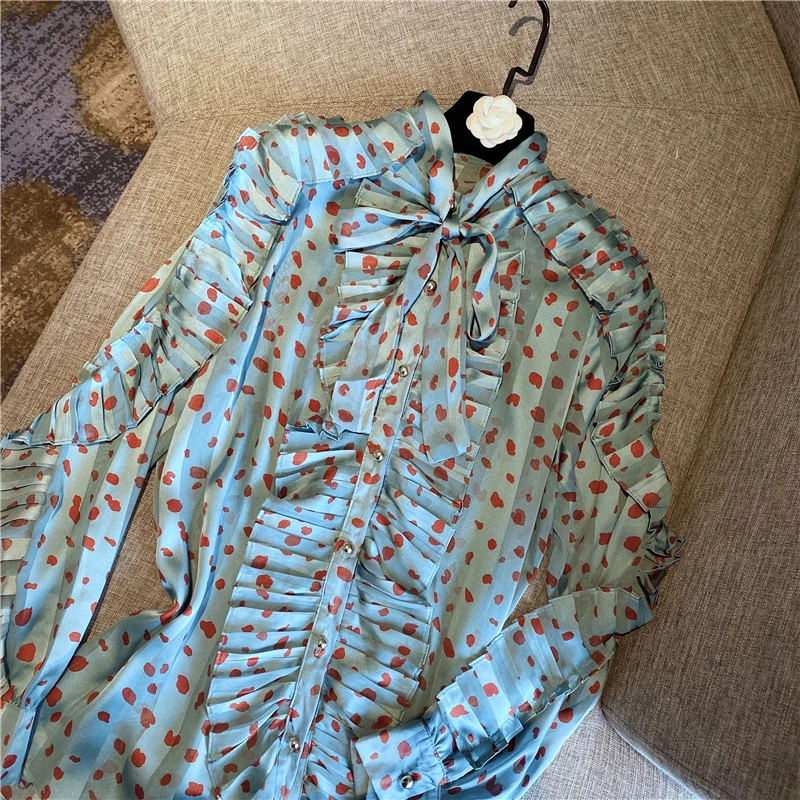 

Polka Dot Blouse Women 2020 Spring and Summer New Sweet Pleated Ruffles Bow Collar Printing Long Sleeve Chiffon Blouse Blusas