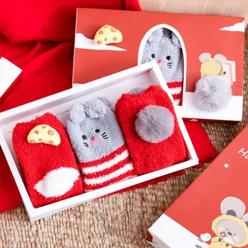 

Golden Rat Lunar New Year Socks Christmas Gift Box Coral Velvet Red Of Fate Send Girl'S Cut