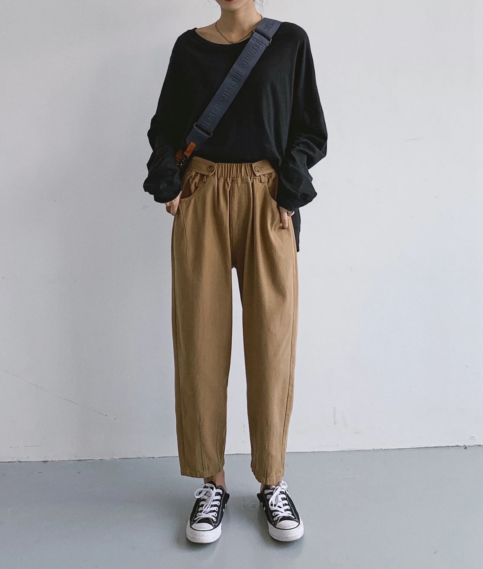 

Avocado Green Pine Tight Waist Pants Adjustable Buckle Design Tooling Tapered Capri-Pants Harem Pants Women