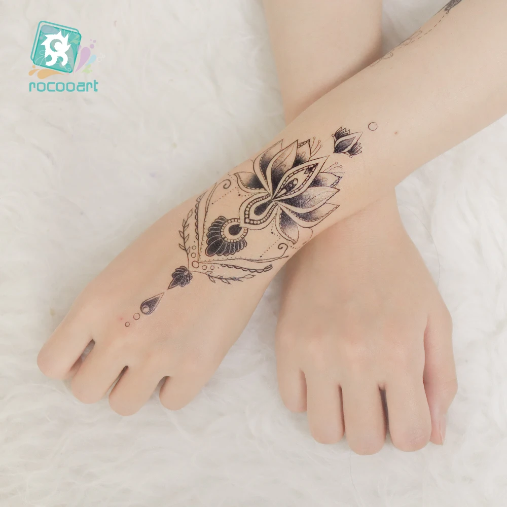 Adorable Foot Tattoos That Are Easy to Cover ...