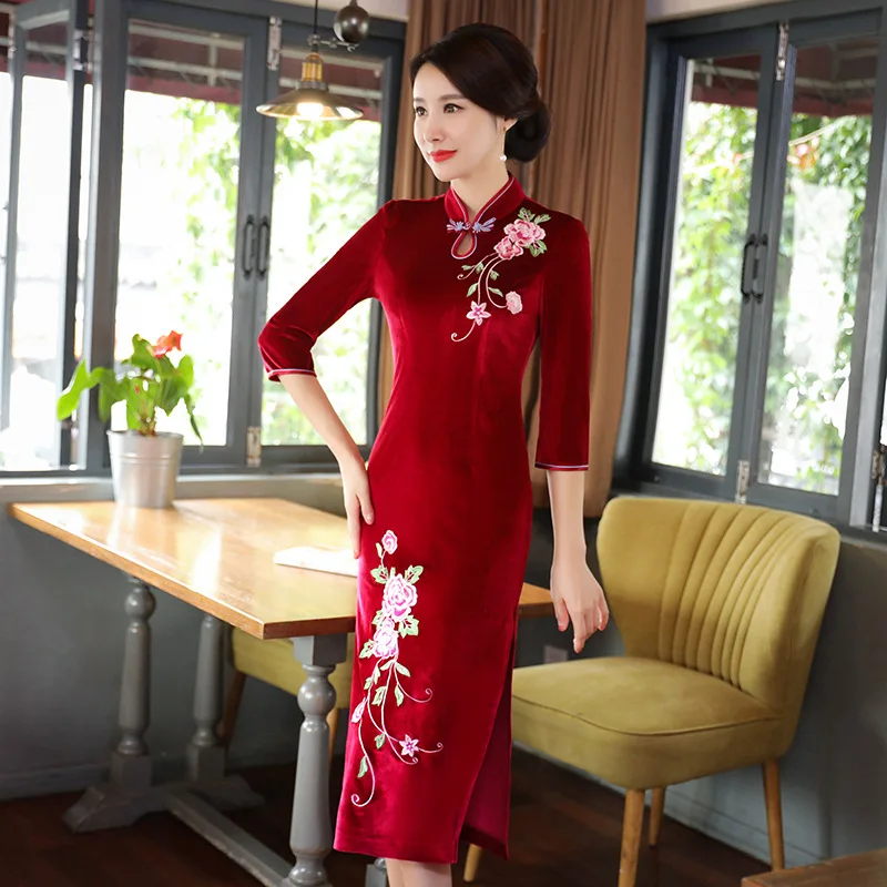 

2017 Autumn Clothing New Style Women's China Slim Fit Fashion Long Sleeve Embroidered Retro Frog Large Size Long Cheongsam Dress