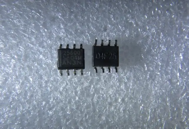50pcs/lot UCC25600DR 25600 UCC25600 SOP8