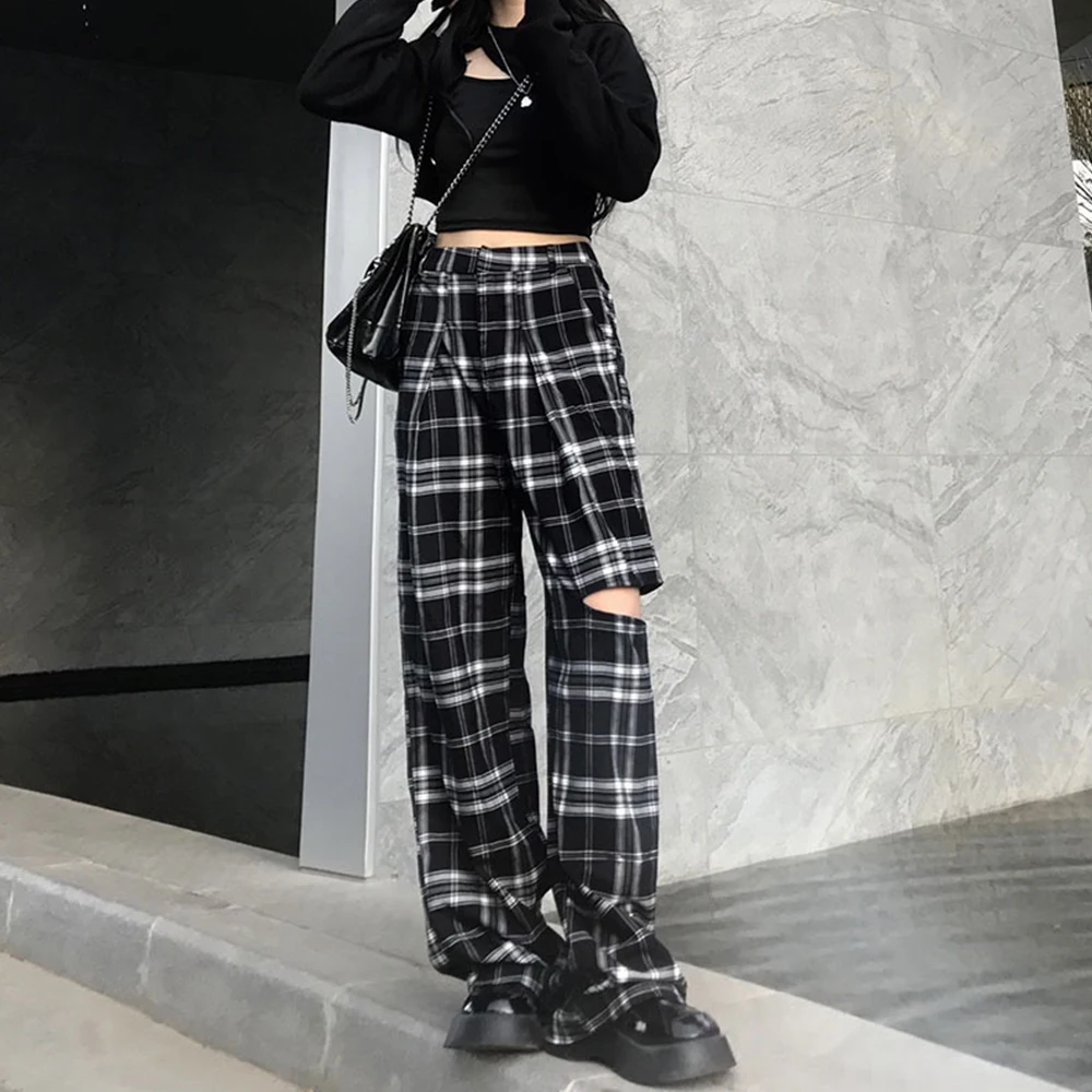 xnwmnz 2023 women fashion nylon parachute jogging pants woman high street elastic mid waist pleated drawstring female trousers Pleated Washing Material High Street Women Pants Loose Style Jogging Pants Black Trousers