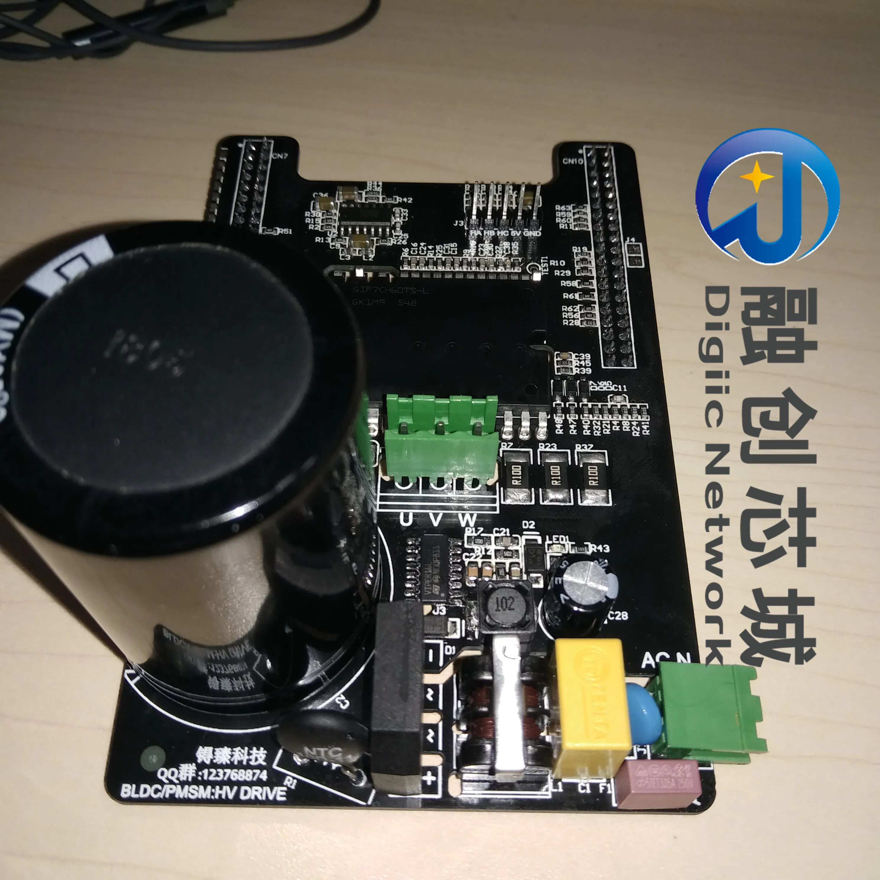 Домашняя STEVAL-IPM05F 3Sh плата: FOC контроль 400 V/8A неиндуктивный/Sense Hall/энкодер