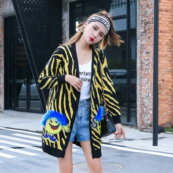 

Thai tide brand jacket female 2019 new heavy work sequin smiley lazy wind cardigan sweater sweater female