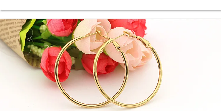 10079434749_996853077