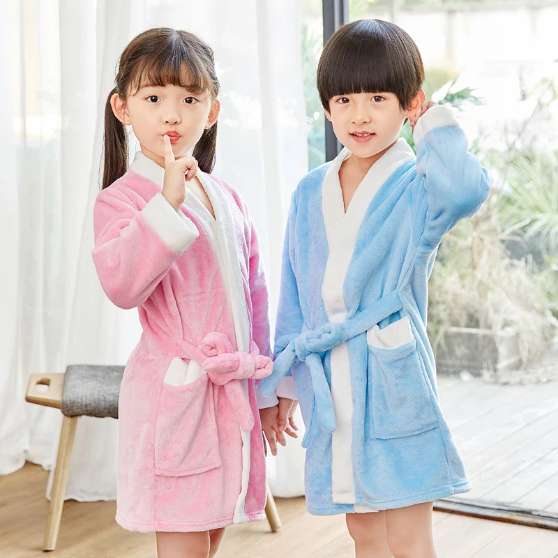 Детские халаты пижамы для мальчиков и девочек банные халаты для детей, мягкие фланелевые полотенца с капюшоном, утолщенная одежда для сна из кораллового флиса Коралловое бархатное зимнее платье
