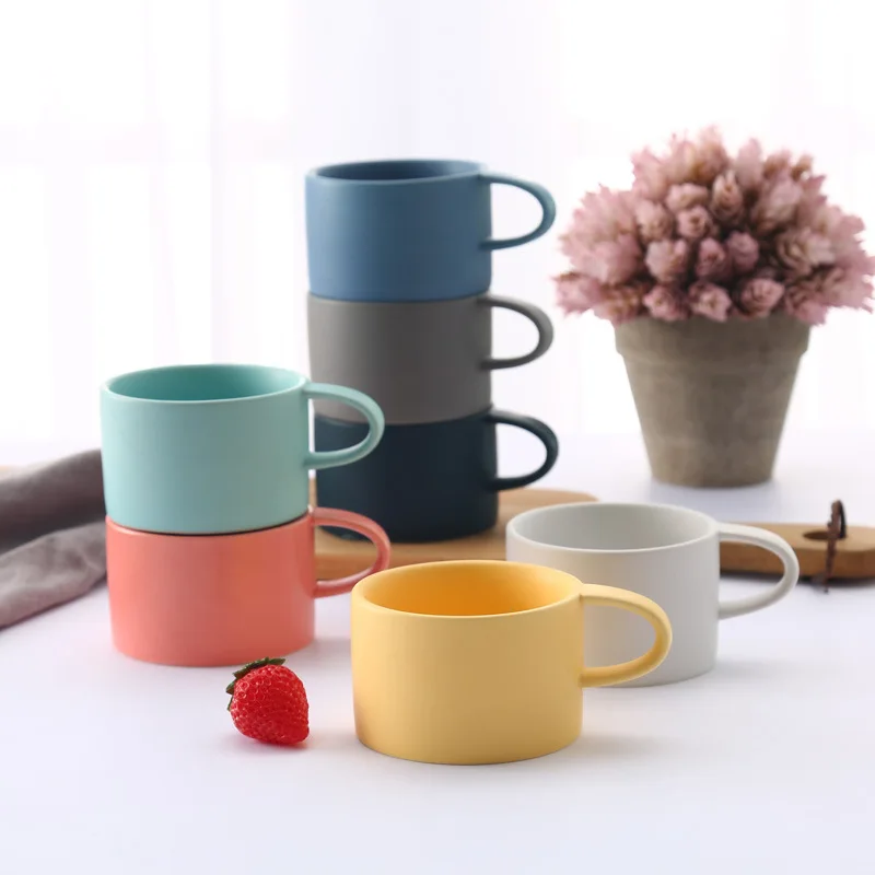 

Matte Color Glaze Ceramic Cup European Style Small Luxury Cute Couple Milk Coffee Cup Explosion Type Ceramic Cup Small Gift