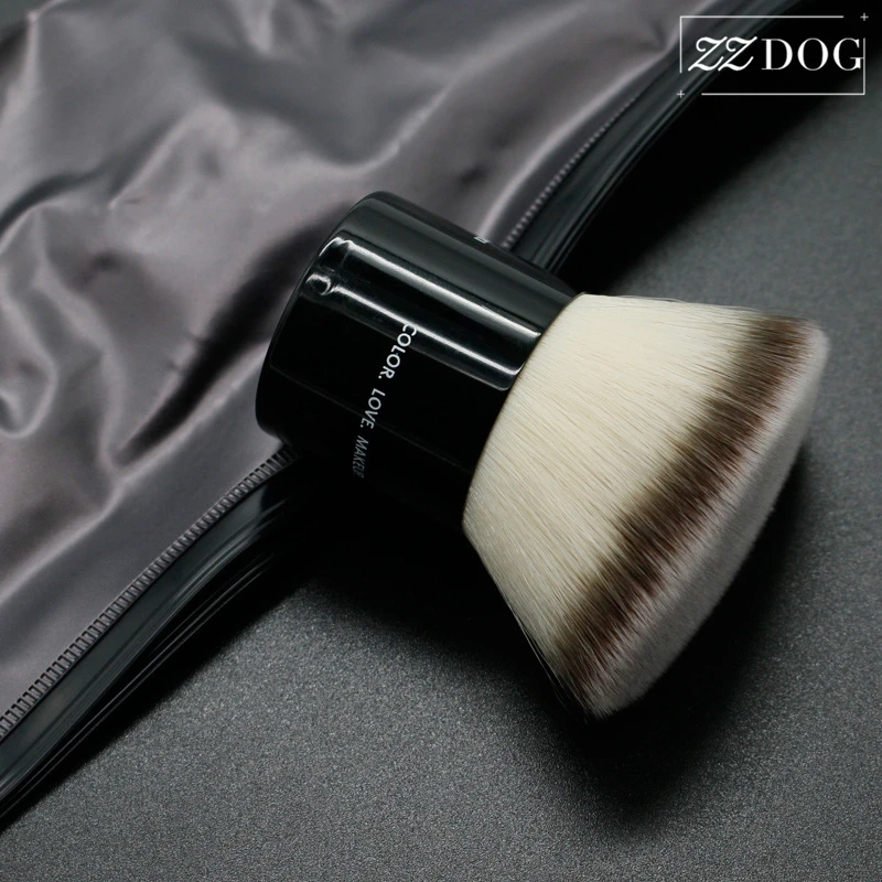 1PcsHighDensitySeamlessFoundationBrushSetFlatTopWithStorage