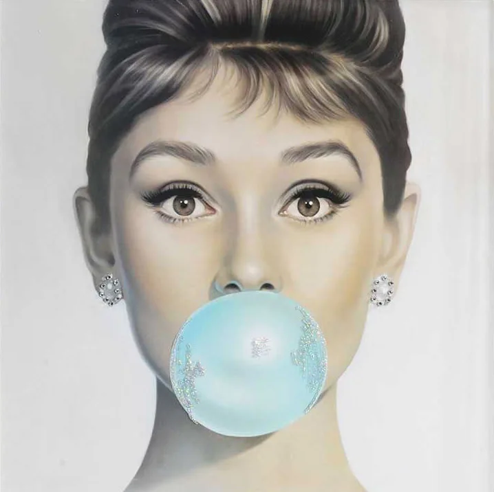 audrey-hepburn-bubble-gum-liquid-art-genuine-swarovski-crystals-55cm-x-55cm-frame--8224-p