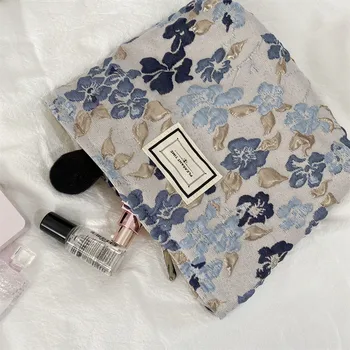 Fashion Relief Flowers Print Cosmetic Bag Canvas Washing Bag Large Capacity Women Travel Cosmetic Pouch Make Up Storage Bags 1