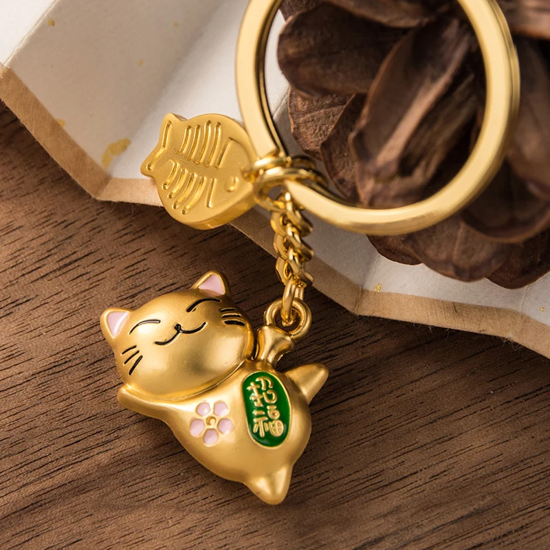 Car Pendant Key Chain Maneki Neko Japan Lucky Cat Keychain Kawaii Trinkets Alloy Accessory Car Bag Pendant