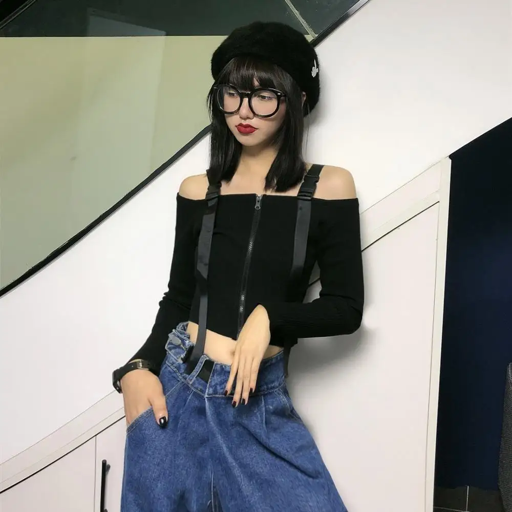 

Jasmine Heart Machine Short tee Popular Design One Word Shoulder Button Long Sleeve Knitted T-shirt Slender Black