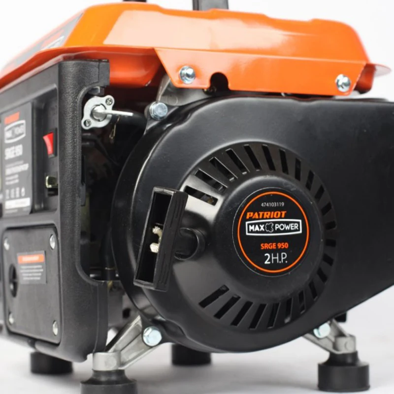 Генератор бензиновый PATRIOT Max Power SRGE 950 (650-800 Вт, 220 В, 50 Гц, 60 дБ)