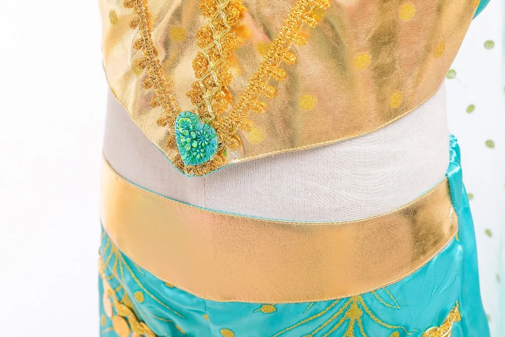 11915632188_898390851