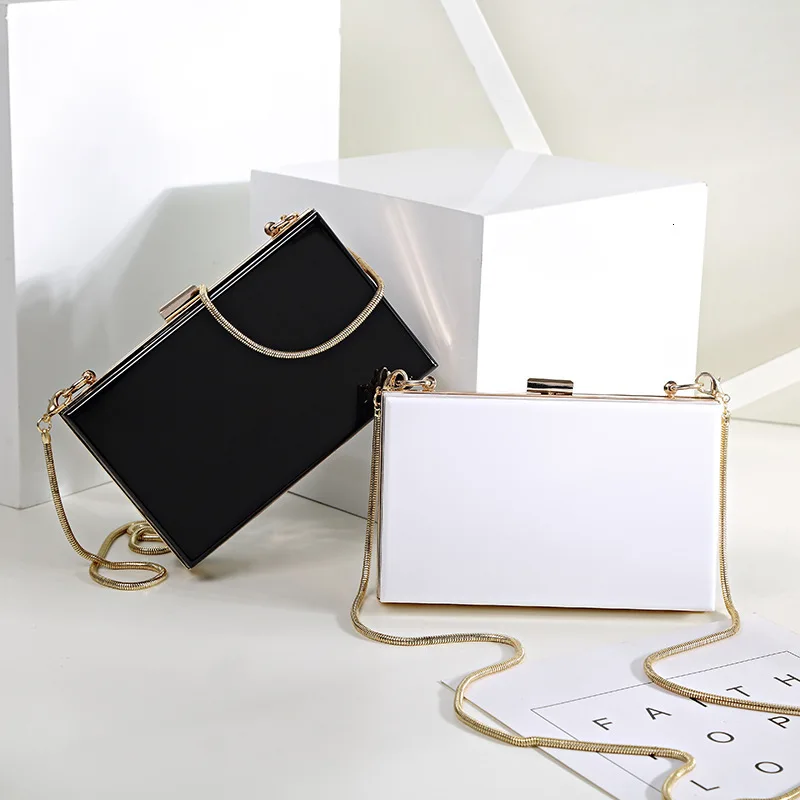 

Metal Small Square Single Shoulder
