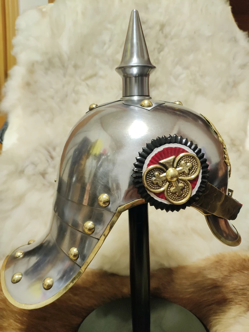 helmet (3)