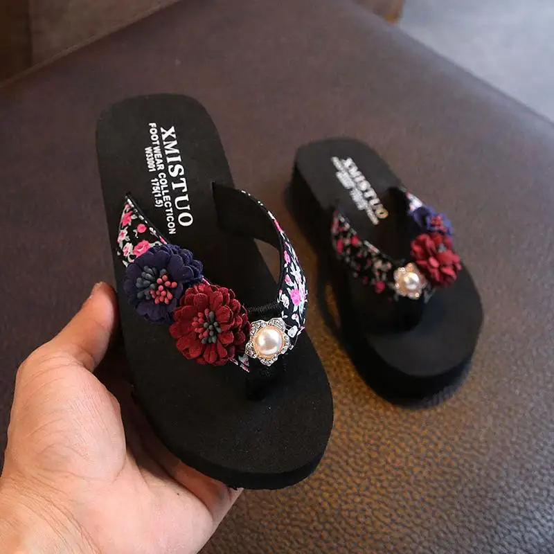 Children's Slippers Girls Summer Cute Fashionable Beach Parent-child Shoes Non-slip Flat Female Flower Slippers B713 - Цвет: 3