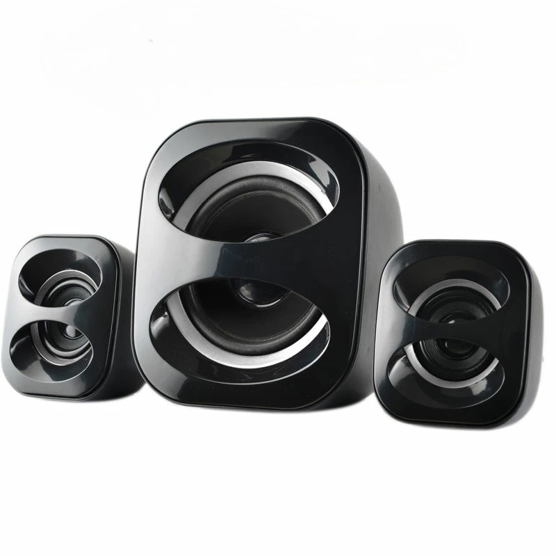 computer speakers at game store