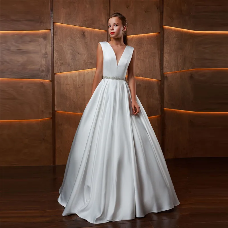 

Scoop Neck Satin A-Line Wedding Dresses Buttons Back Sleeveless Custom Online Bridal Gowns 2021 Spring Robe De Mariage Formal