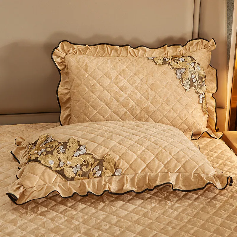 

2-Piece Velvet Pillowcases for Bed Vintage Embossed Solid Pillow Shams Lace Rectangular Soft Quilted Luxury Winter Warm 48*74cm