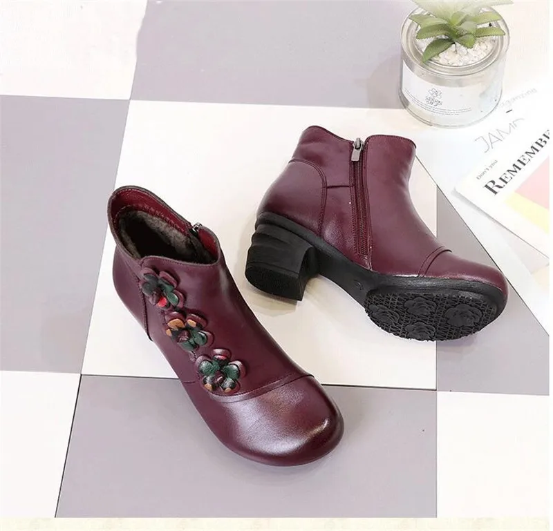 YAERNI Autumn Winter Shoes Woman Cow Leather Flower Shoes Comfort Med Heel Ankle Boots Genuine Leather Fashion Shoes women