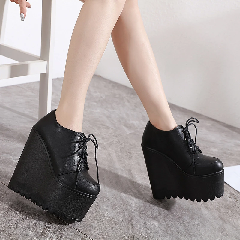 rubber sole wedge shoes