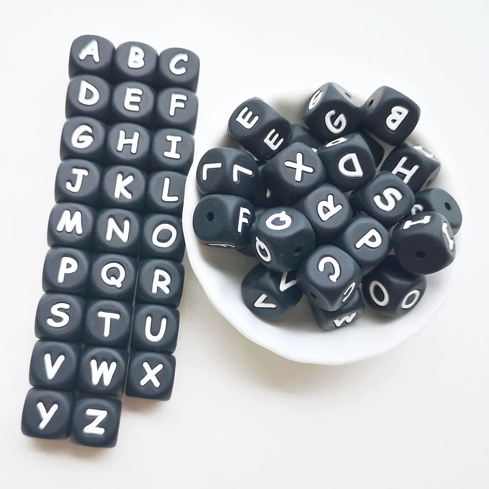Cuentas de silicona negra con letra de alfabeto inglés, mordedor para bebé de 12mm, cadena de chupete para dentición, juguetes de aprendizaje para niños, 100 Uds.