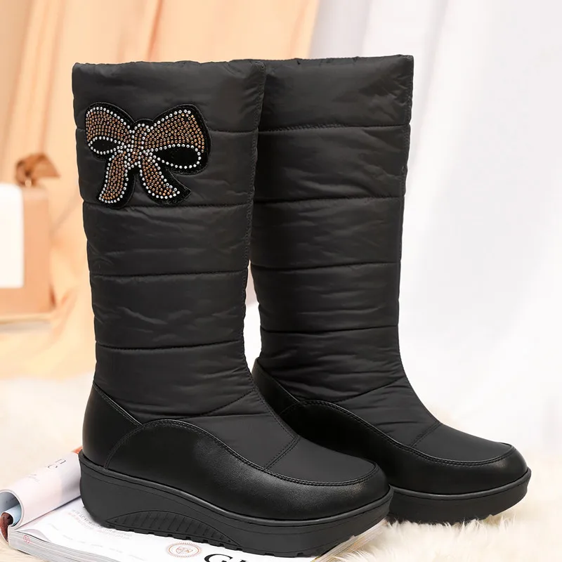 Hot Snow Boots Women Winter Warm Platform Fur Crystal Shoes Wedges Heels Knee High Boots Women Down Boots Plush Women Shoes - Цвет: Черный