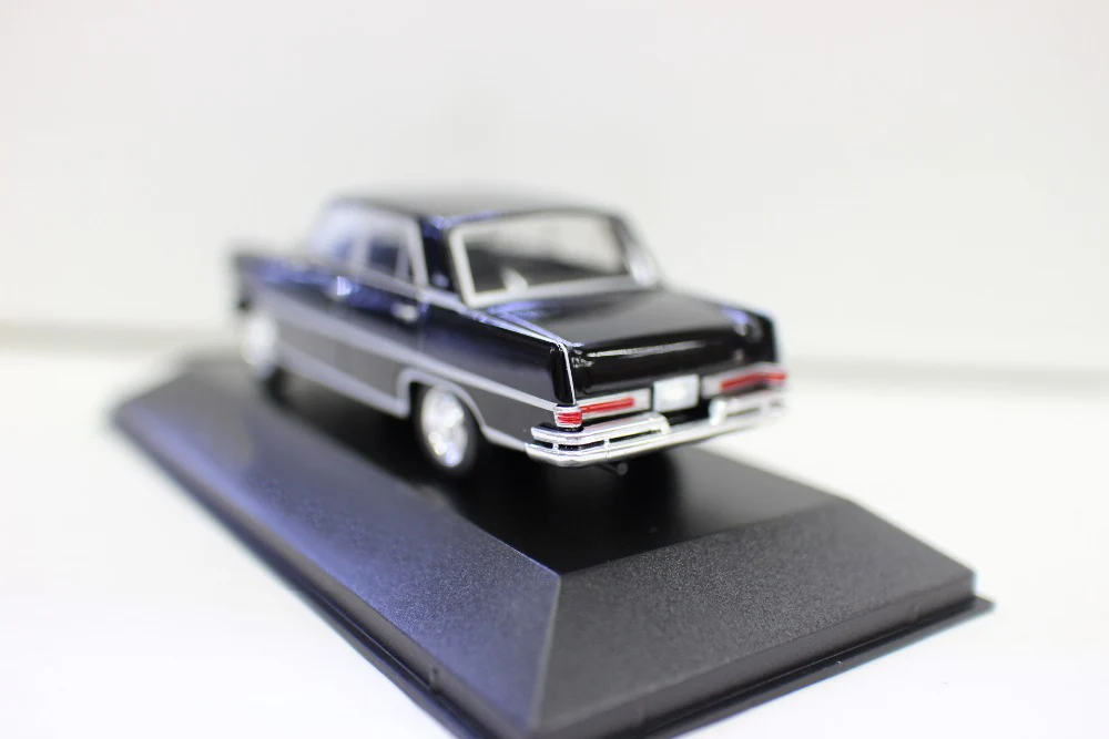 Редкие Специальное предложение 1:43 1967 бразильский классическая модель автомобиля Сборная модель из сплава