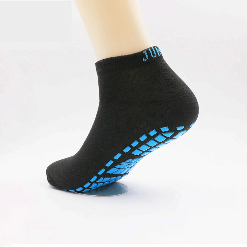 Рисунок 2 - Мужские резиновые носки