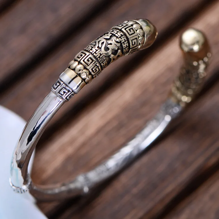 

37.5g 925 Sterling Silver Bangle Chinese Traditonal Will-following Golden-banded Adjustable Open Jewelry Carving Letters