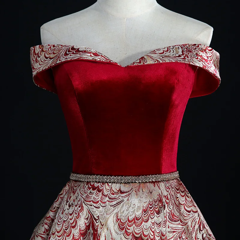 10823513217_542925513