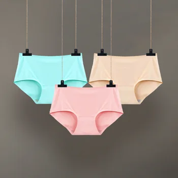 

3 Pieces/Set Seamless Briefs Women Ladies Ice Silk Female G-Strings Lady Sexy Panties Briefs Tanga Women Seamless Underwear