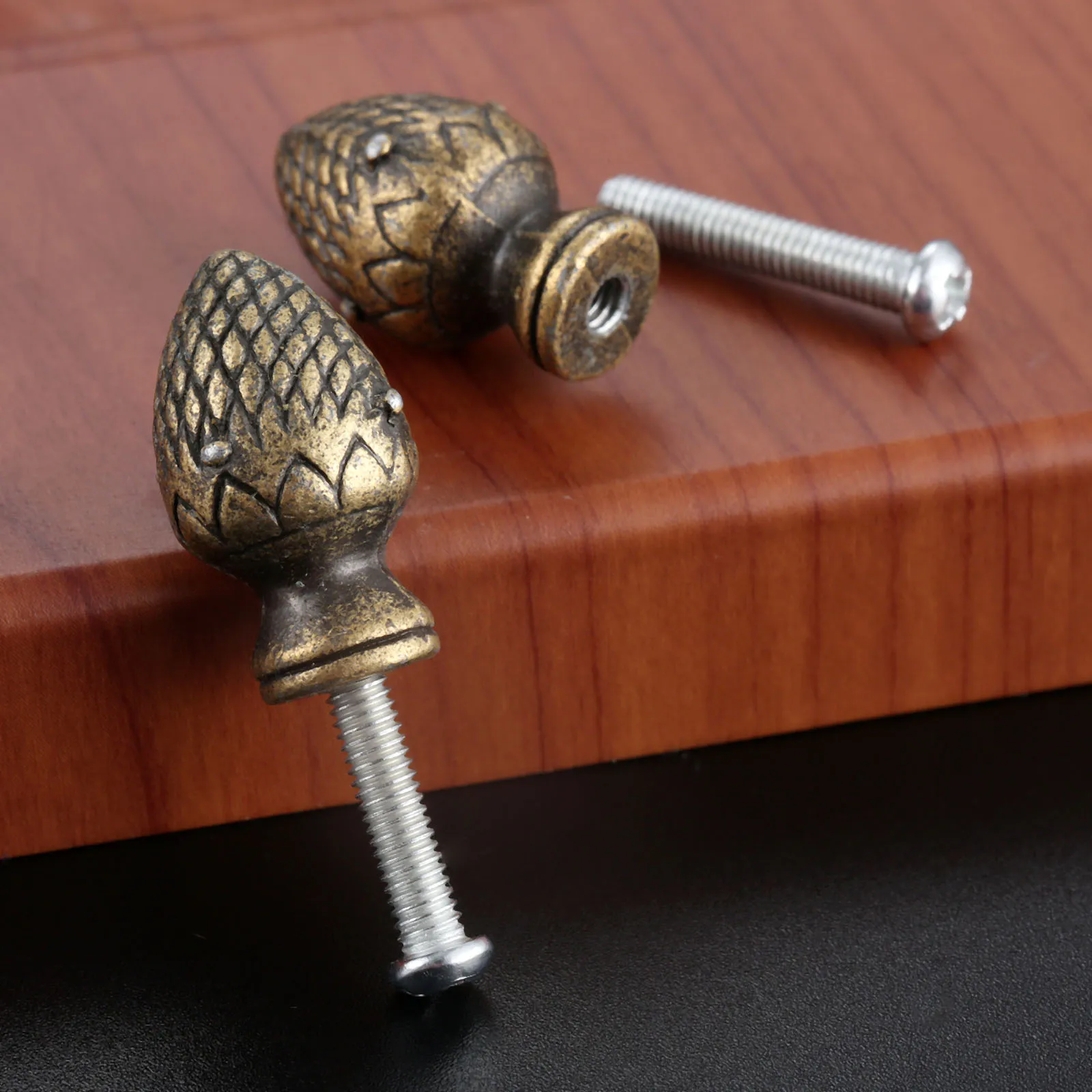 Strawberry Knobs Antique Bronze Handles 2pcs/kit Alloy Pulls w/screws 25*15mm Vintage Furniture Door Cupboard Drawer Kitchen furniture knobs,mechanical equipment handles