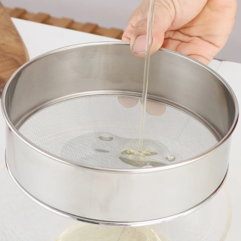 Description Picture 5 of item15cm-30cm Stainless Steel Flour Sieve Hand-Screened Strainer Round Tea Sugar Fine Mesh Sifter Baking Pastry Kitchen Food Tools