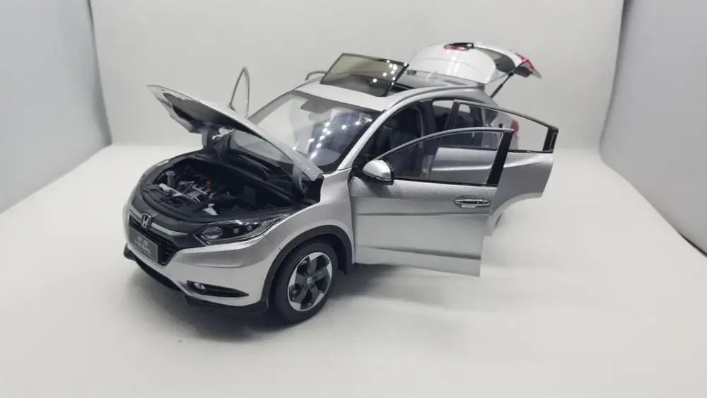 1:18 литая под давлением модель для Honda Vezel HR-V серебро внедорожник редкий сплав игрушечный автомобиль миниатюрная коллекция подарки HRV HR V