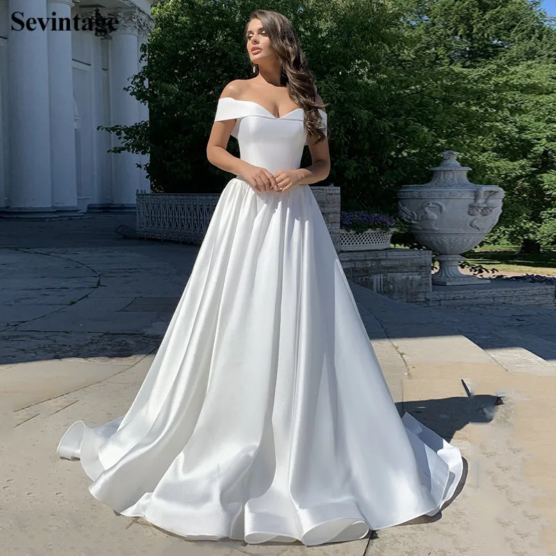 

Sevintage Simple Beach Satin Wedding Dresses Off The Shoulder Court Trail Boho Bridal Gown Corset Princess Bride Dress Plus Size