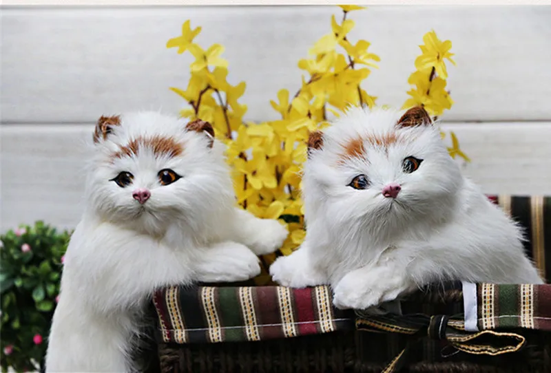 real fur cat white kat 3