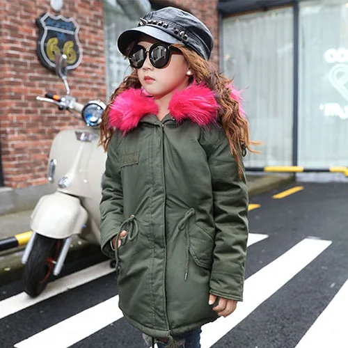 kids down coats Синяя меховая верхняя одежда с капюшоном, Детские пуховые пальто для девочек Толстая теплая Длинная зимняя куртка для девочек, одежда зеленого и черного цвета г. Новая мода - Цвет: kids down coats