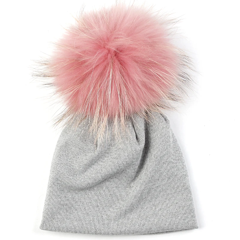 Шапочки для маленьких девочек и мальчиков, зимние теплые шапочки для новорожденных, шапки унисекс с черепом для 0-9 месяцев, с помпоном из натурального меха 15 см - Цвет: gray skin pink