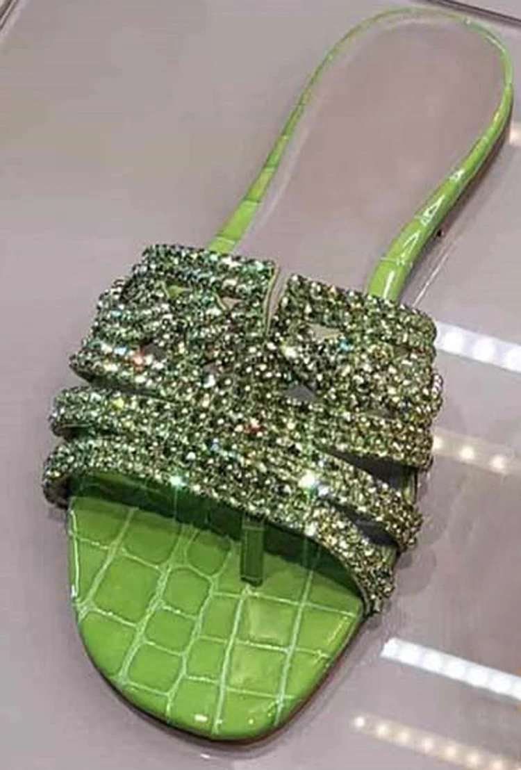 green flip flop JAWAKYE/блестящие яркие шлепанцы; шлепанцы со стразами; женская обувь на плоской подошве золотого цвета с кристаллами; женская летняя обувь на плоской подошве; шлепанцы для подиума; обувь для вечеринок - Цвет: green flip flop