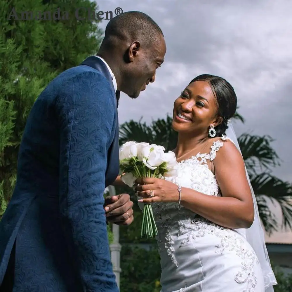 Сексуальные кружевные свадебные платья Русалка с глубоким вырезом Новинка